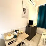 Cannes Croisette Studio, Steps From Beach, Behind Martinez Hotel Ac Wifi Cannes