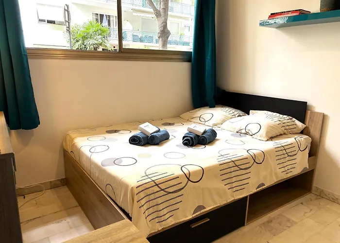 شقة Croisette Studio, Steps From Beach, Behind Martinez Ac Wifi