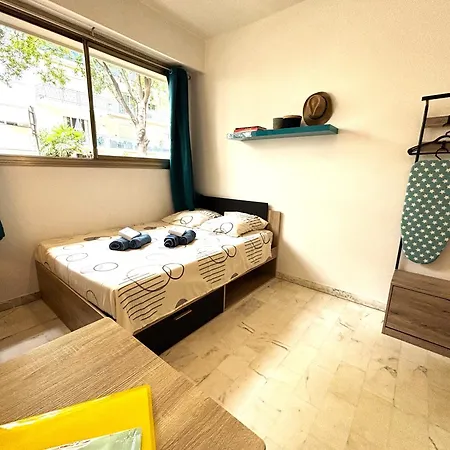 Lejlighed Croisette Studio, Steps From Beach, Behind Martinez Ac Wifi *