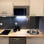 Croisette Studio, Steps From Beach, Behind Martinez Ac Wifi * Cannes